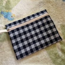 Load image into Gallery viewer, Zipper Pouches
