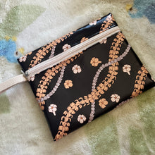Load image into Gallery viewer, Zipper Pouches
